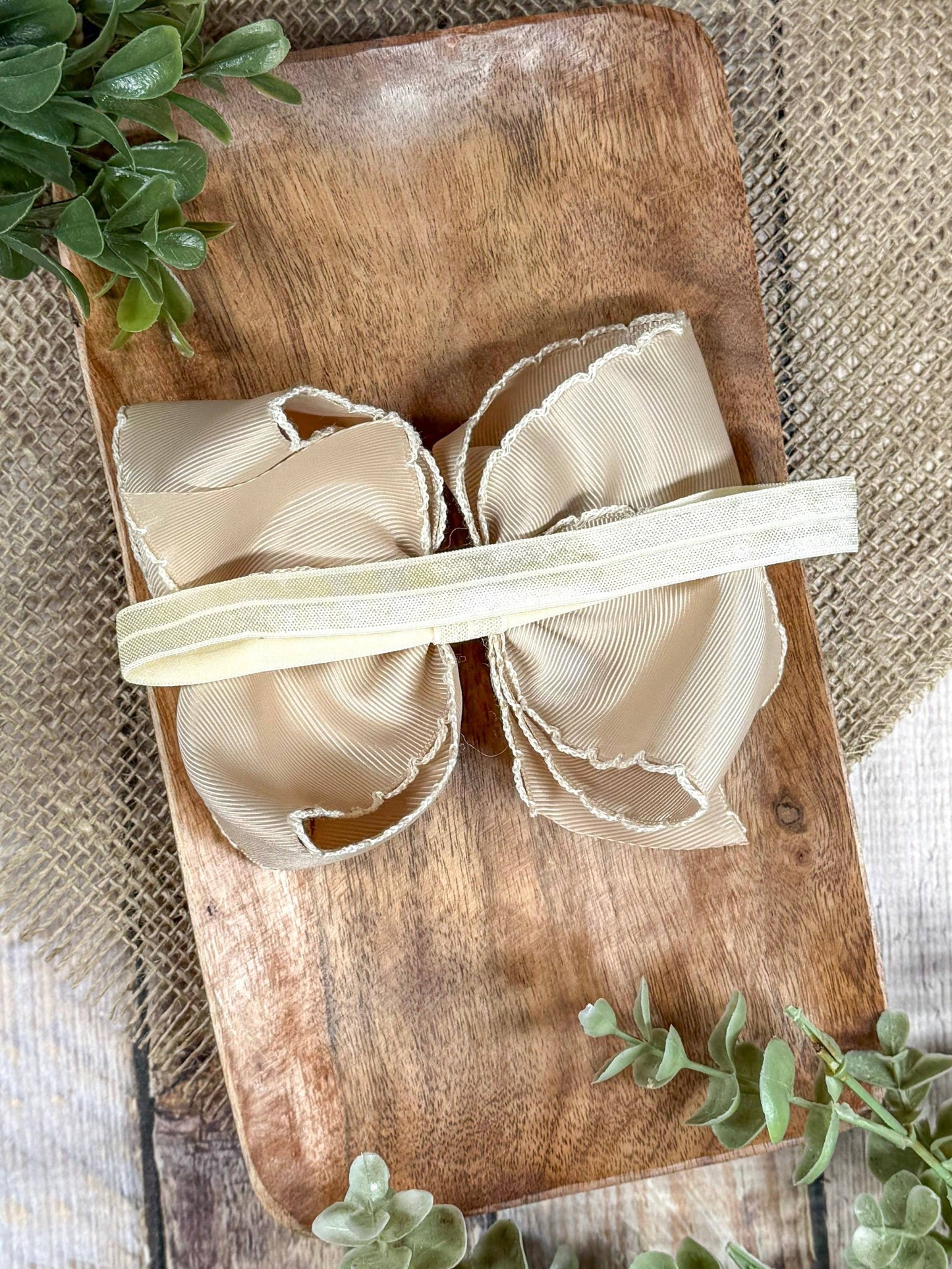 Oatmeal with Ivory Moonstitch Bow Headband