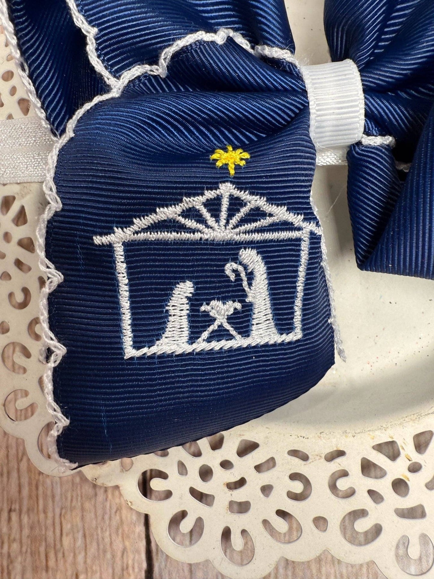 Nativity Scene Embroidered Hair Bow | Clip or Headband: Headband