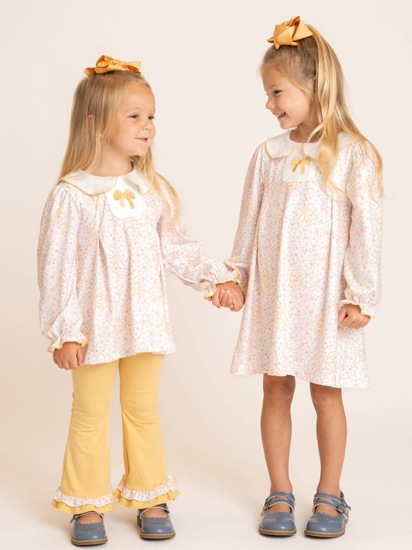 Meadow Bow Florals Collar Outfit