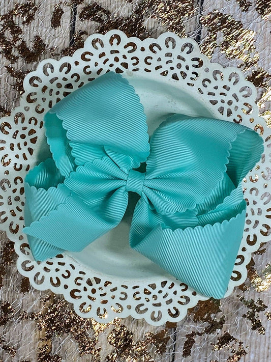 Oversize Scalloped Bows - Alligator Clip - 5.5": Aqua