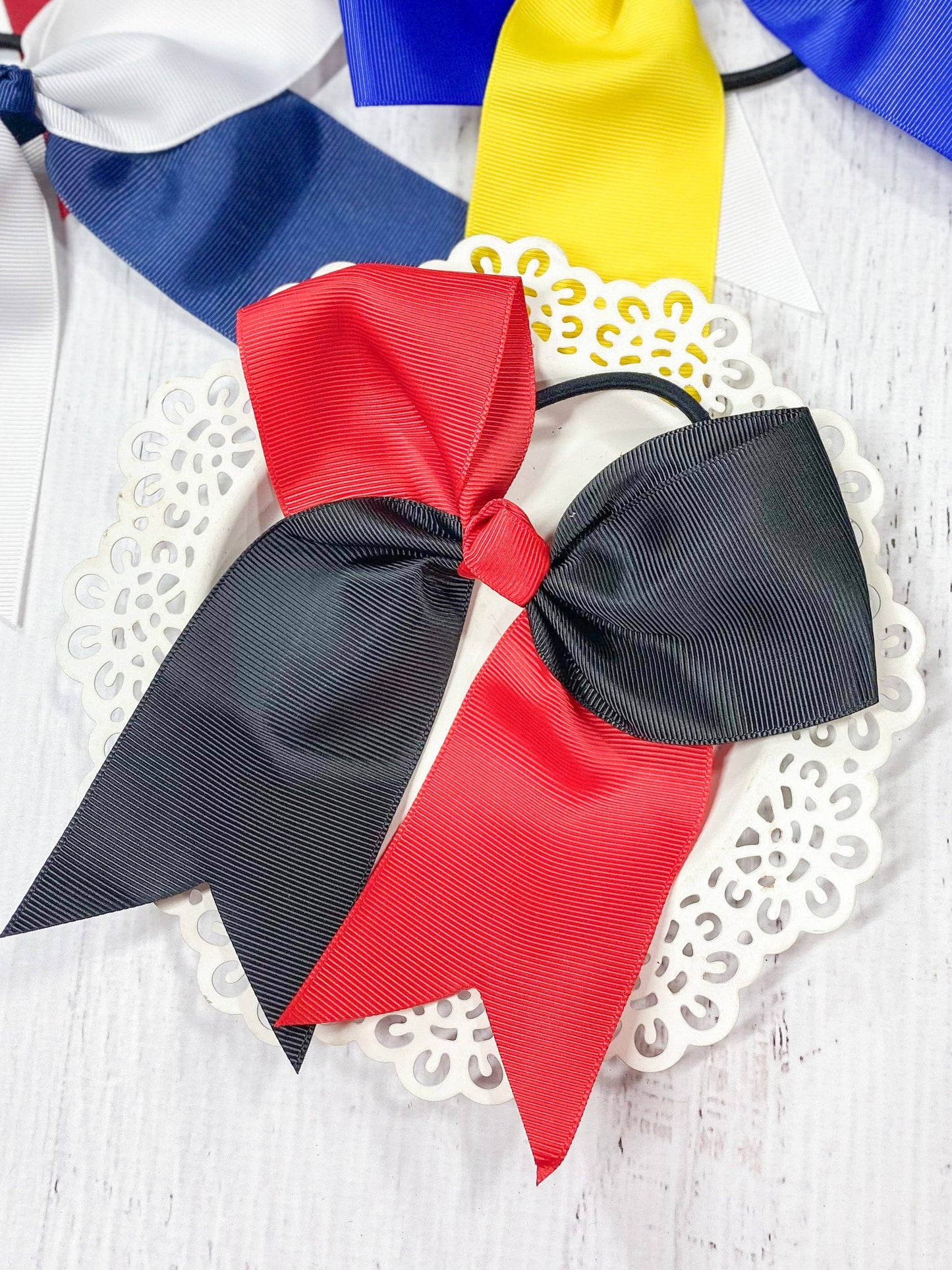 School Spirit Cheer Bows: Gold/Black