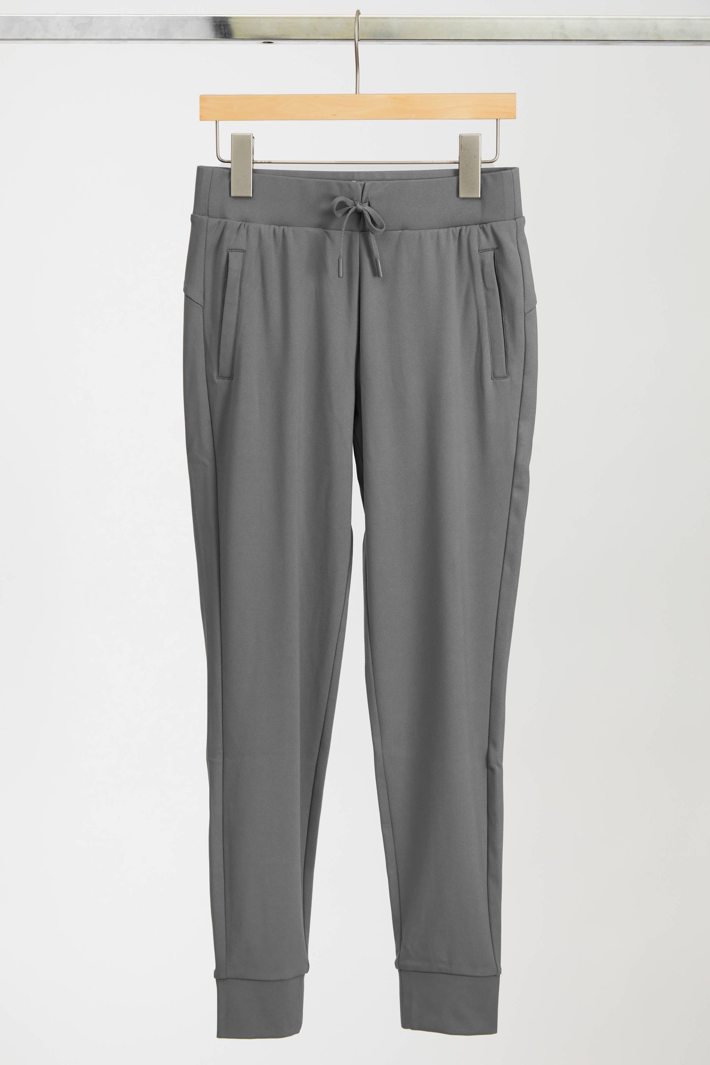 Tween Girls Lux Side Pocket Jogger with Drawstring: Quiet Shade