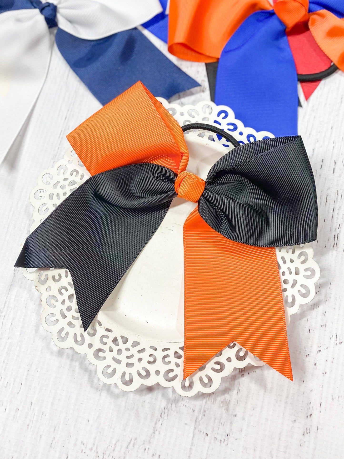 School Spirit Cheer Bows: Gold/Black
