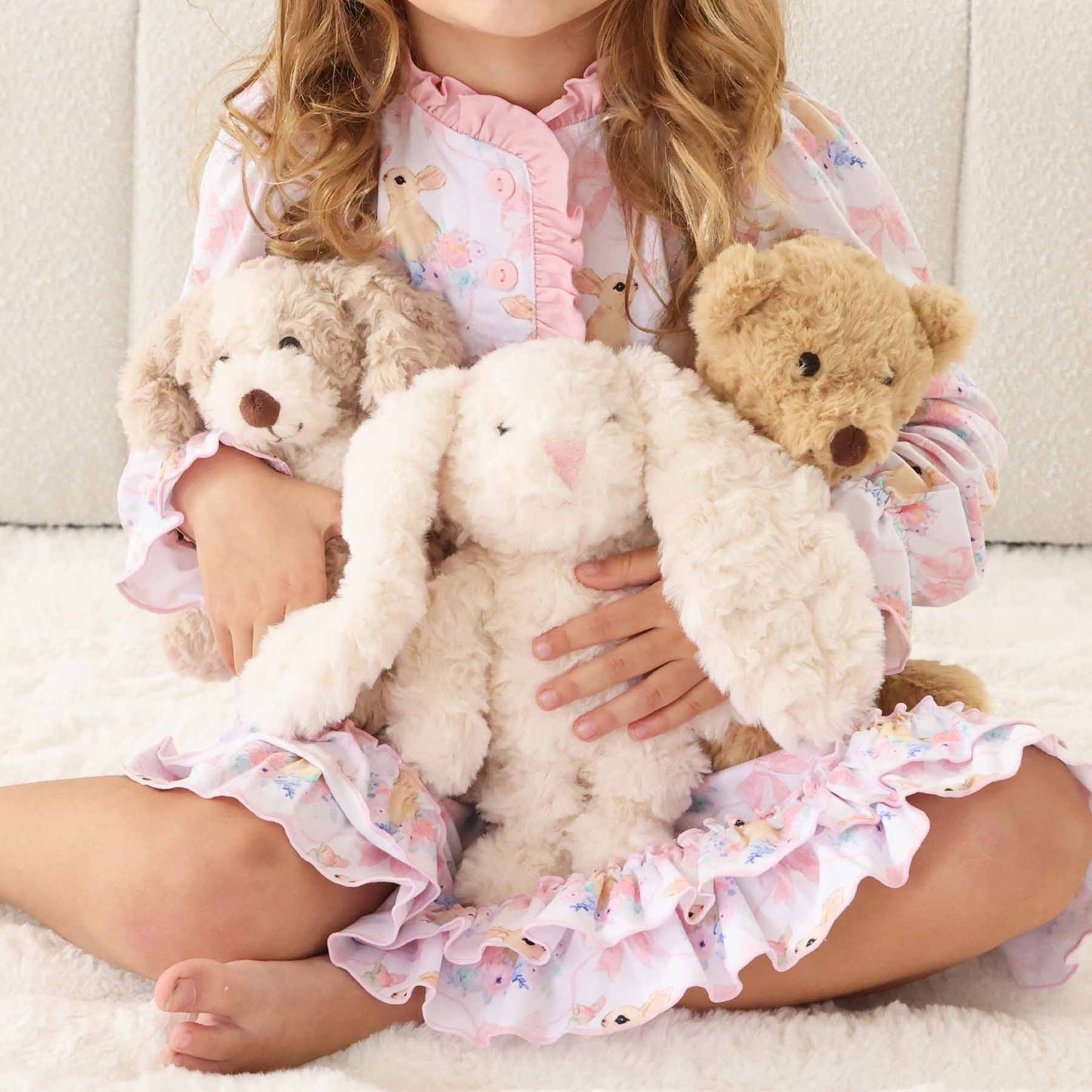 Cuddle Plush Friends: Bentley Bunny