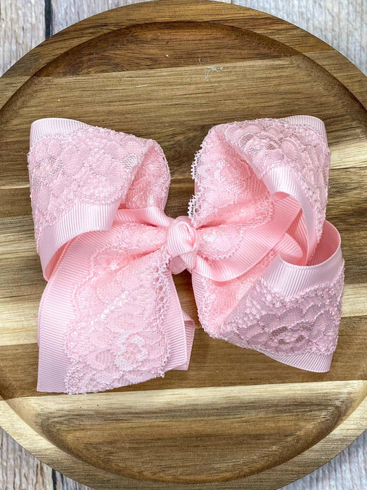 Chantilly Lace Classic Hair Bow: Light Pink