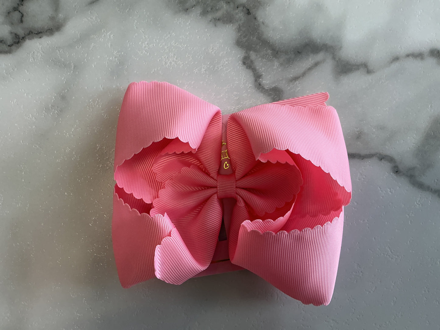 Oversize Scalloped Hair Bows - Alligator Clip - 5.5" Girls: Pink
