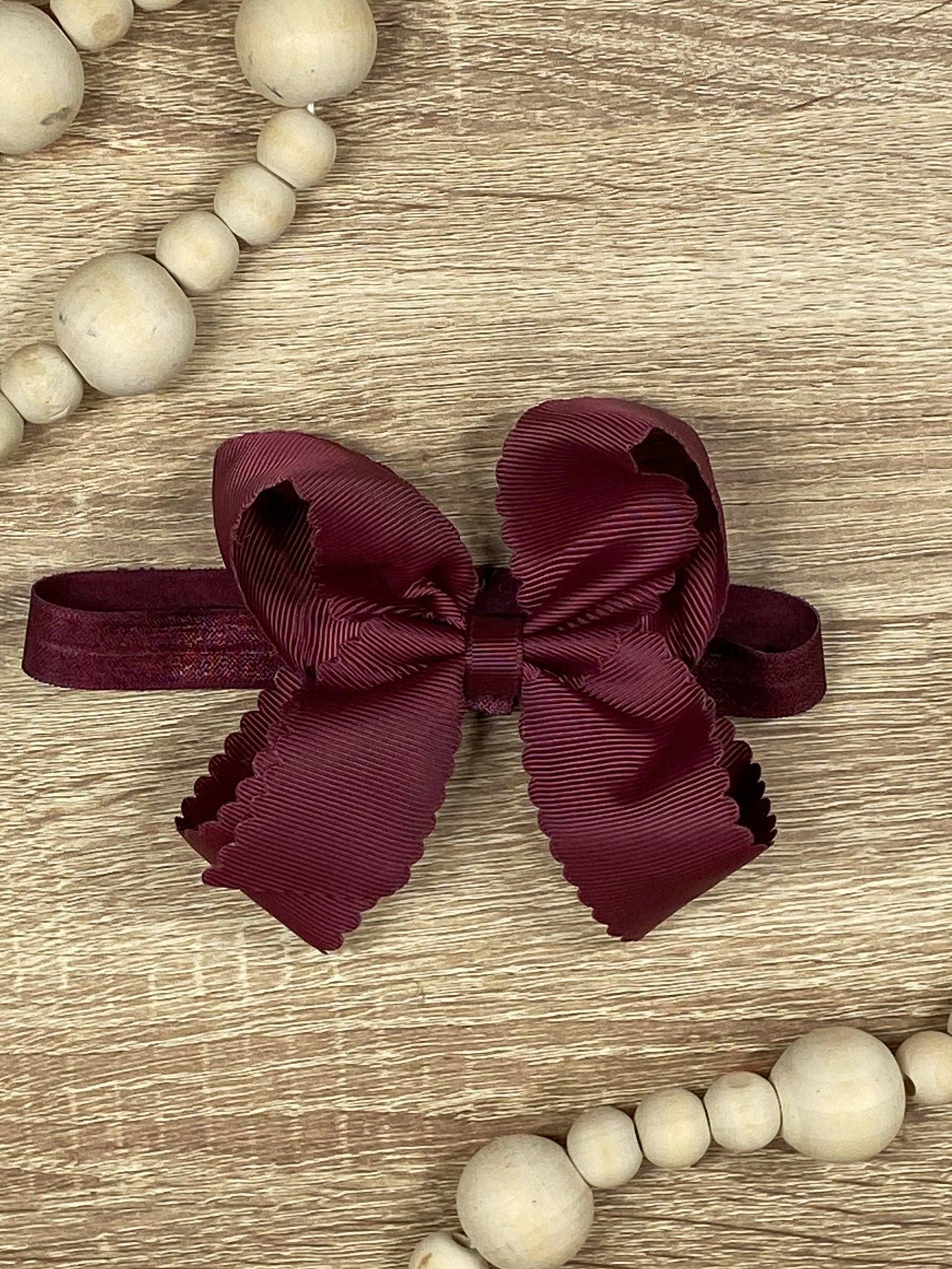 Classic Scalloped Bow - Headband - 4.5": White