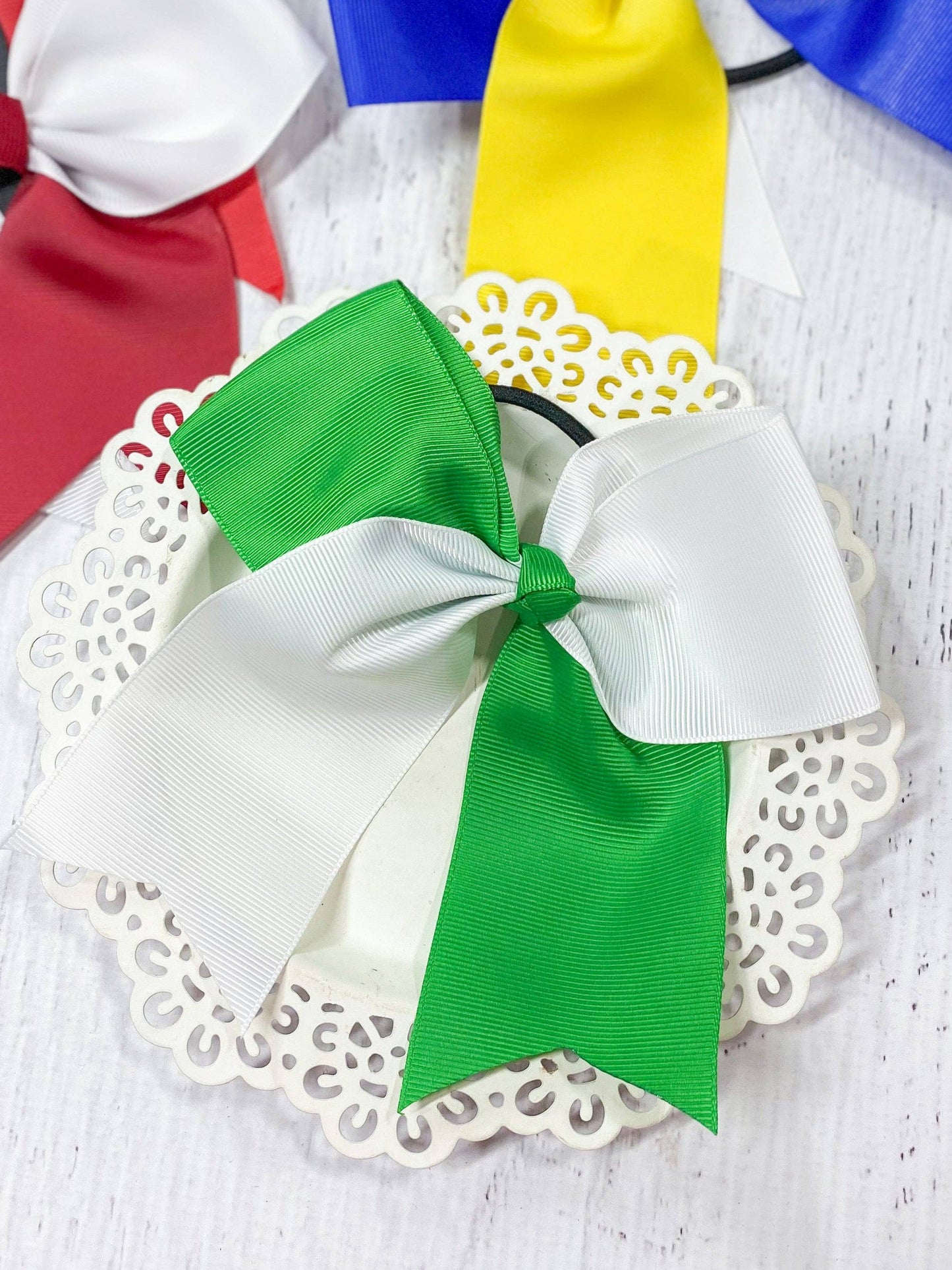 School Spirit Cheer Bows: Gold/Black