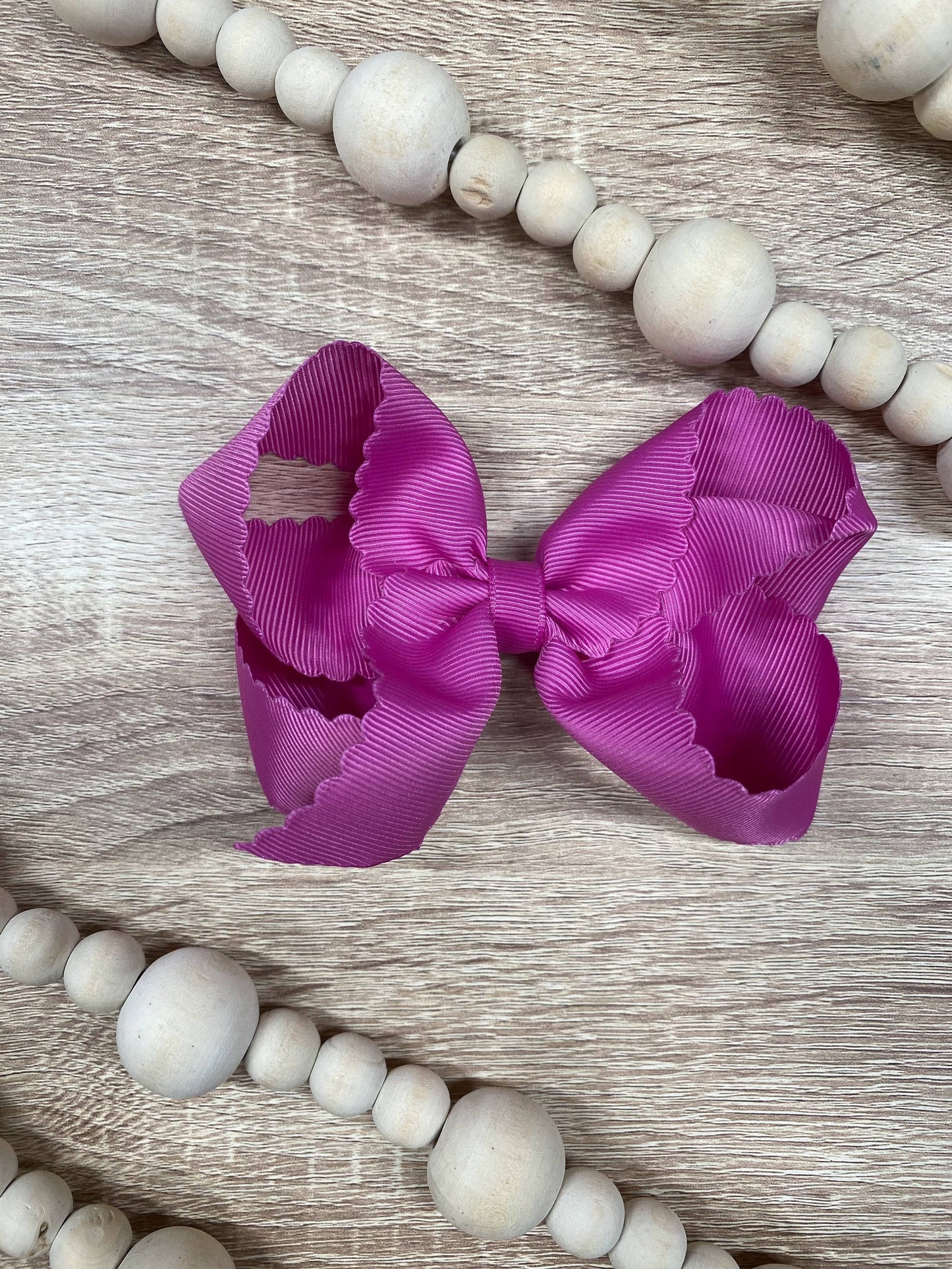 Classic Scalloped Bows - Alligator Clip - 4.5": Fuchsia