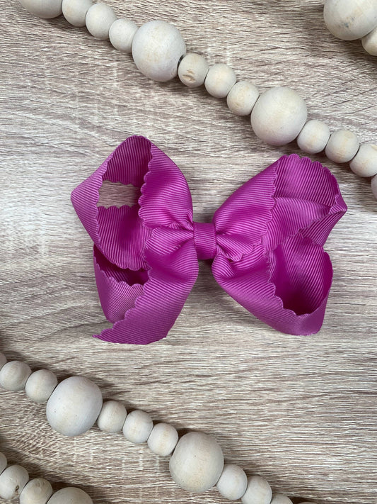 Classic Scalloped Bows - Alligator Clip - 4.5": Fuchsia
