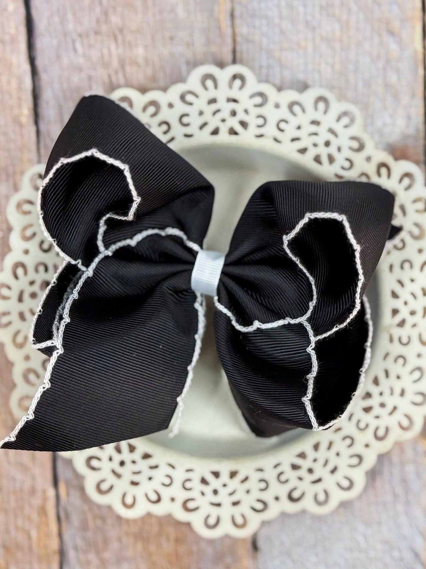 5" Classic Moonstitch Boutique Bows Girls Hair Accessories | Clip or Headband: Purple with White Moonstitch / Hair Bow on Clip