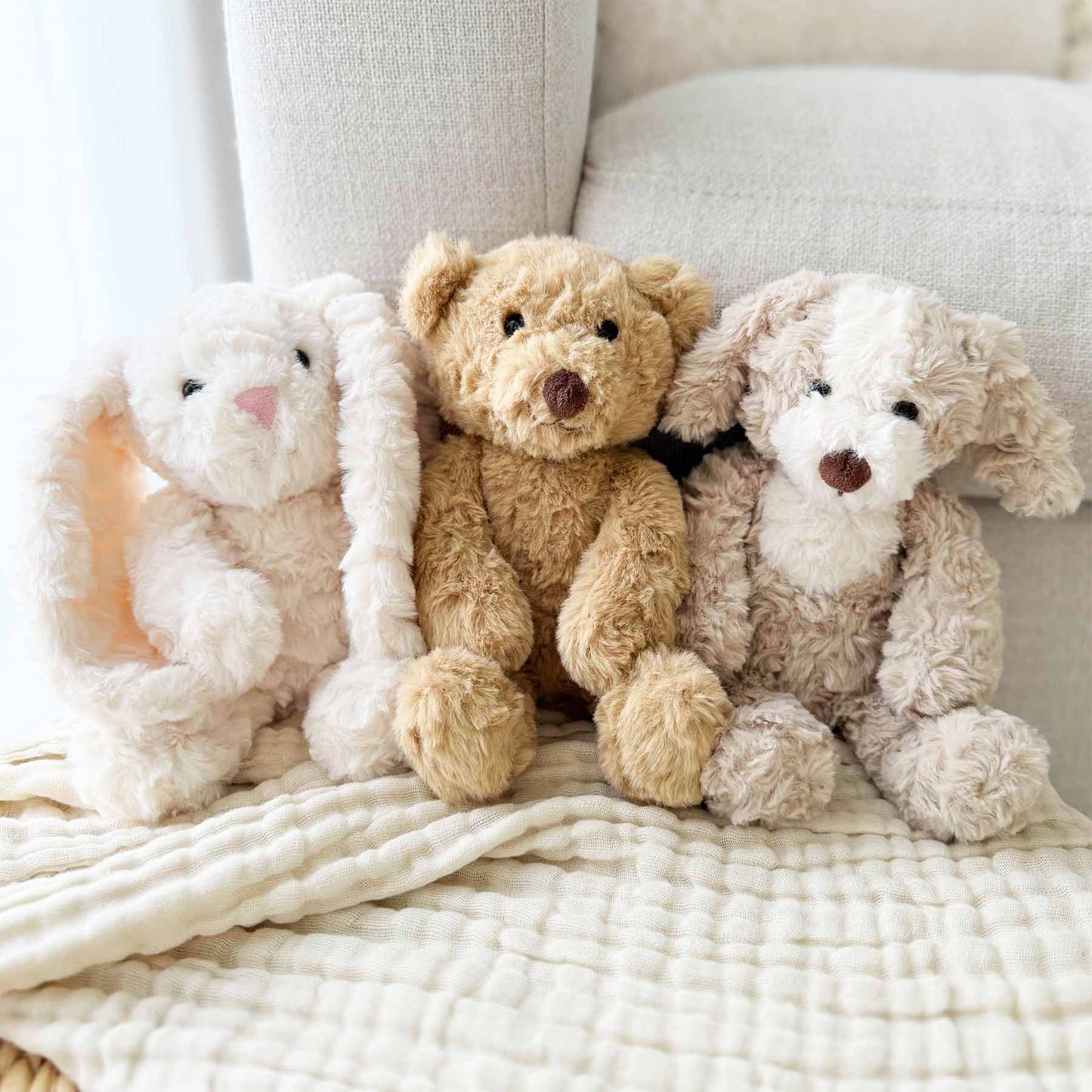 Cuddle Plush Friends: Bodhi Bear