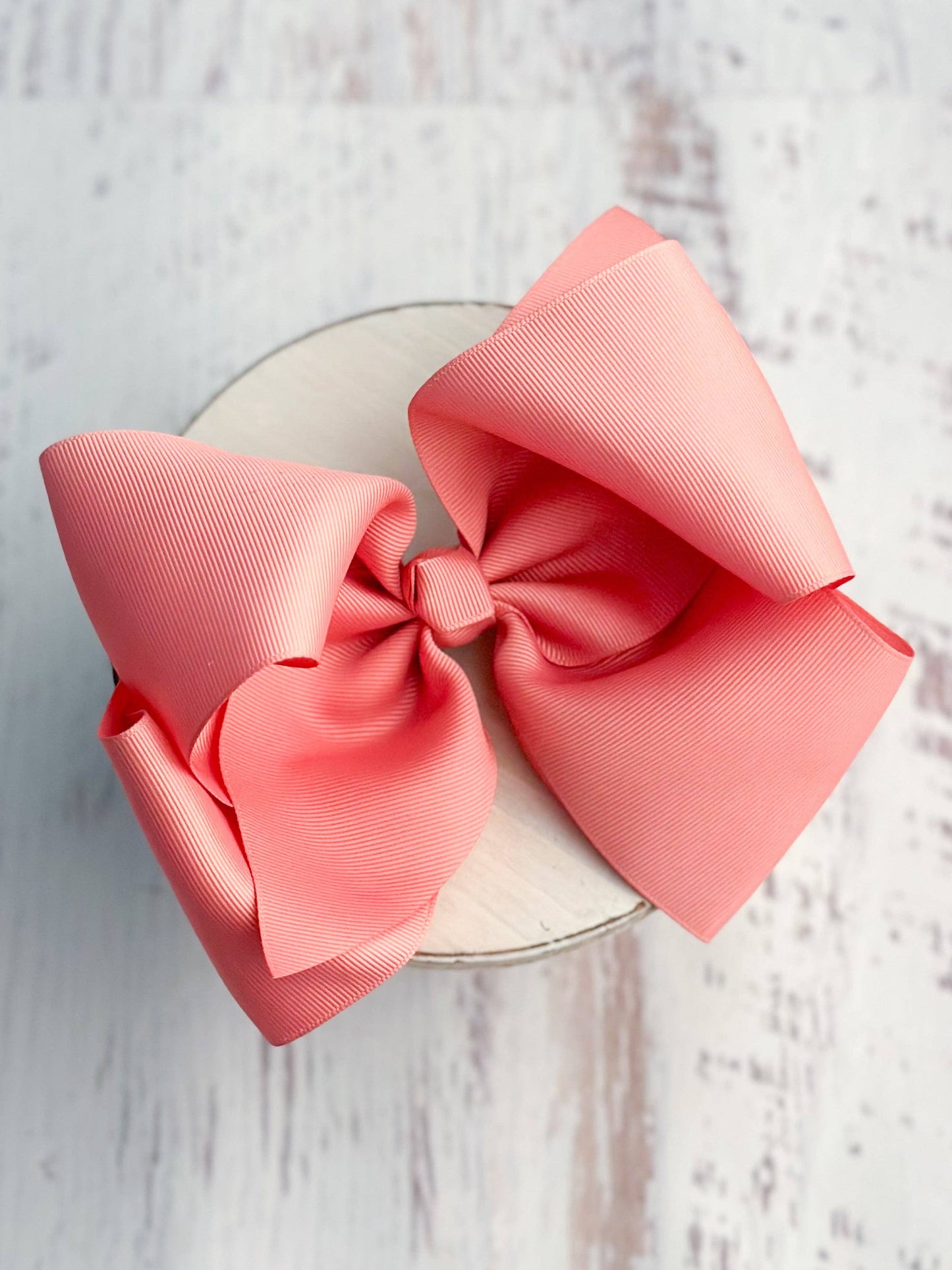 Texas Size Grosgrain Hair Bow - Alligator Clip - 6.5": Oatmeal