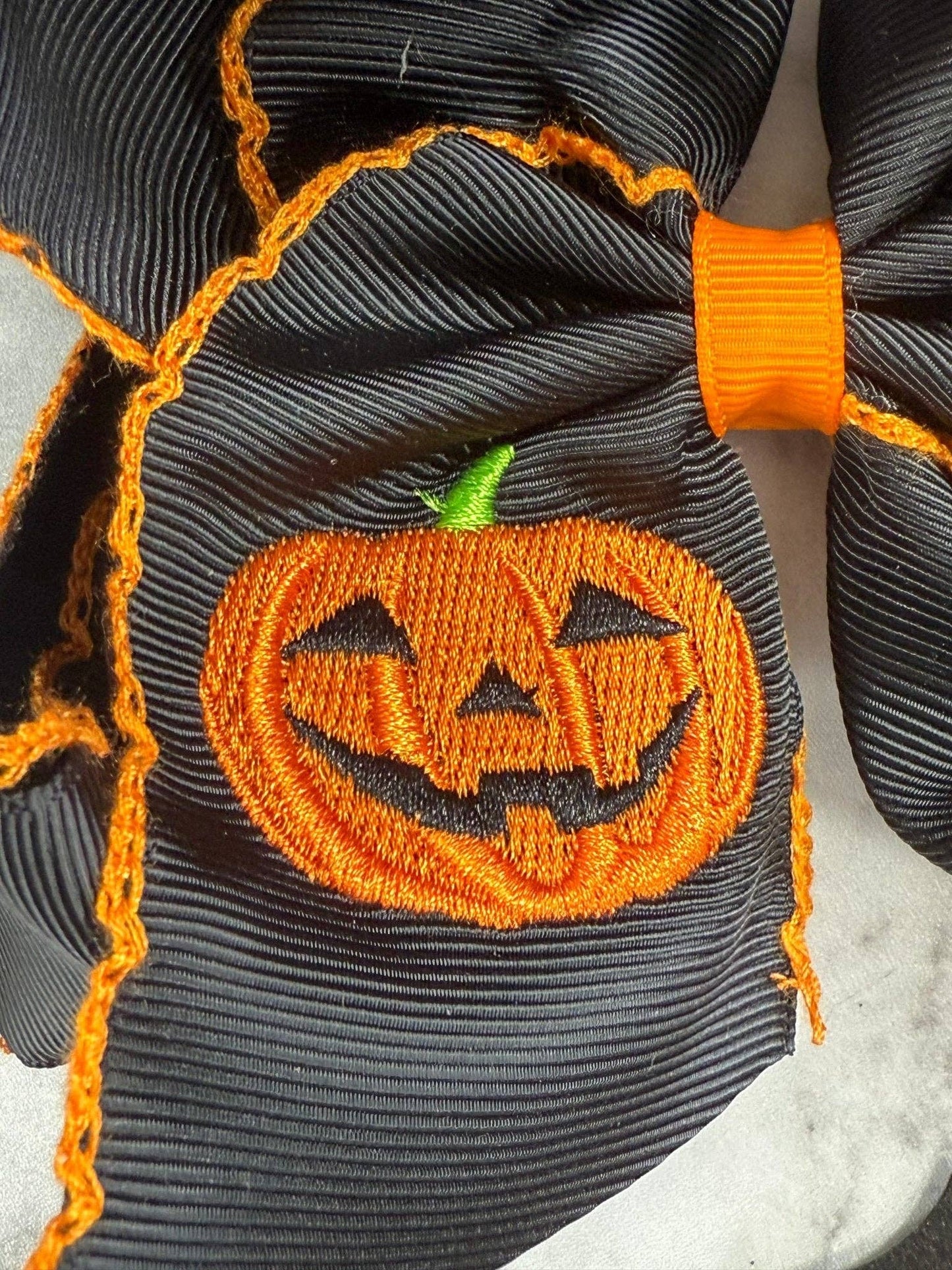 Jack-o-Lantern Embroidered Moonstitch Hair Bow | Headband