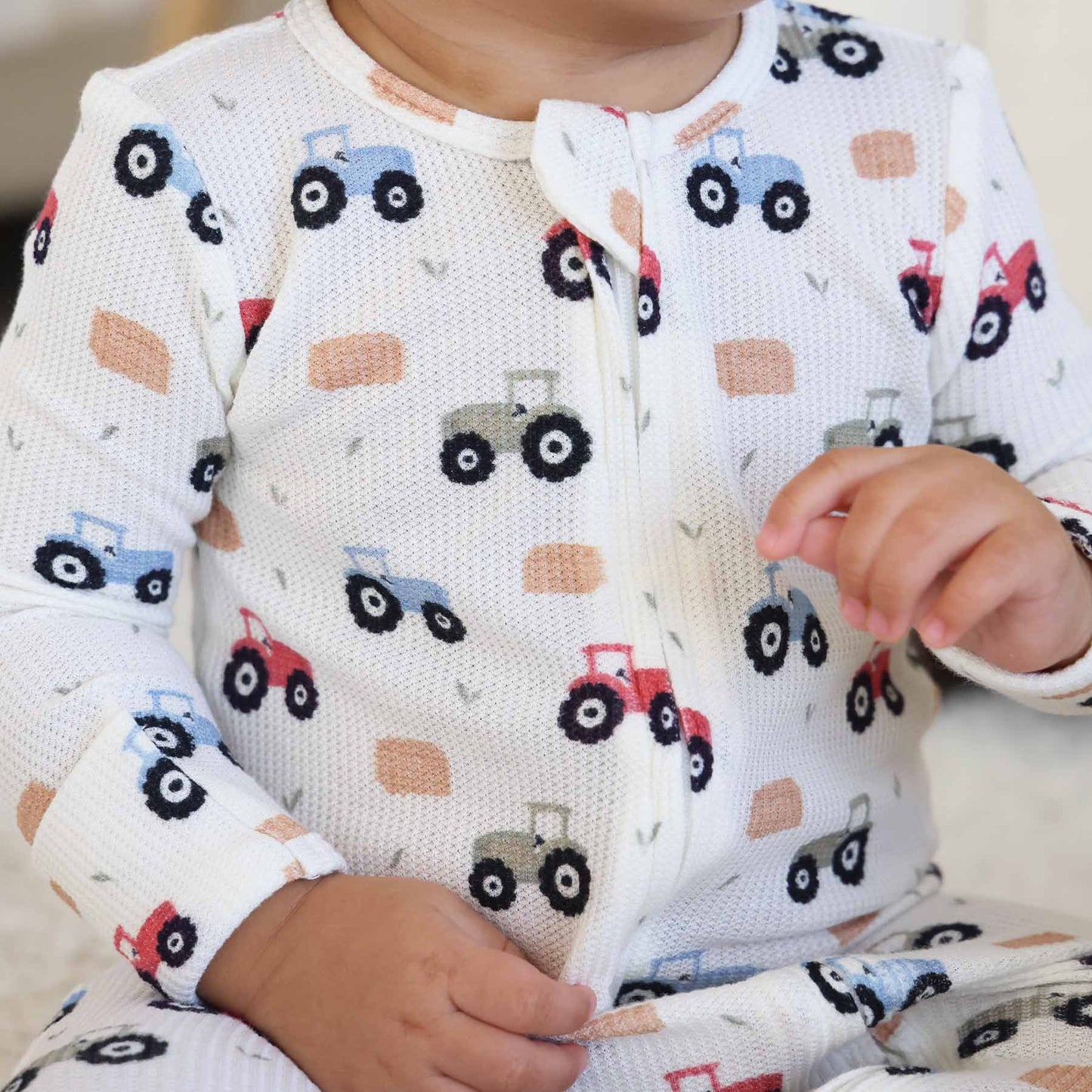 Little Farmer Bamboo Waffle Zipper Footie: Newborn