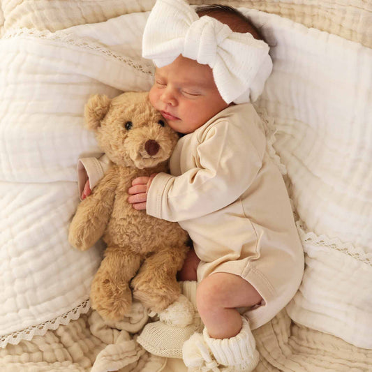 Cuddle Plush Friends: Bodhi Bear