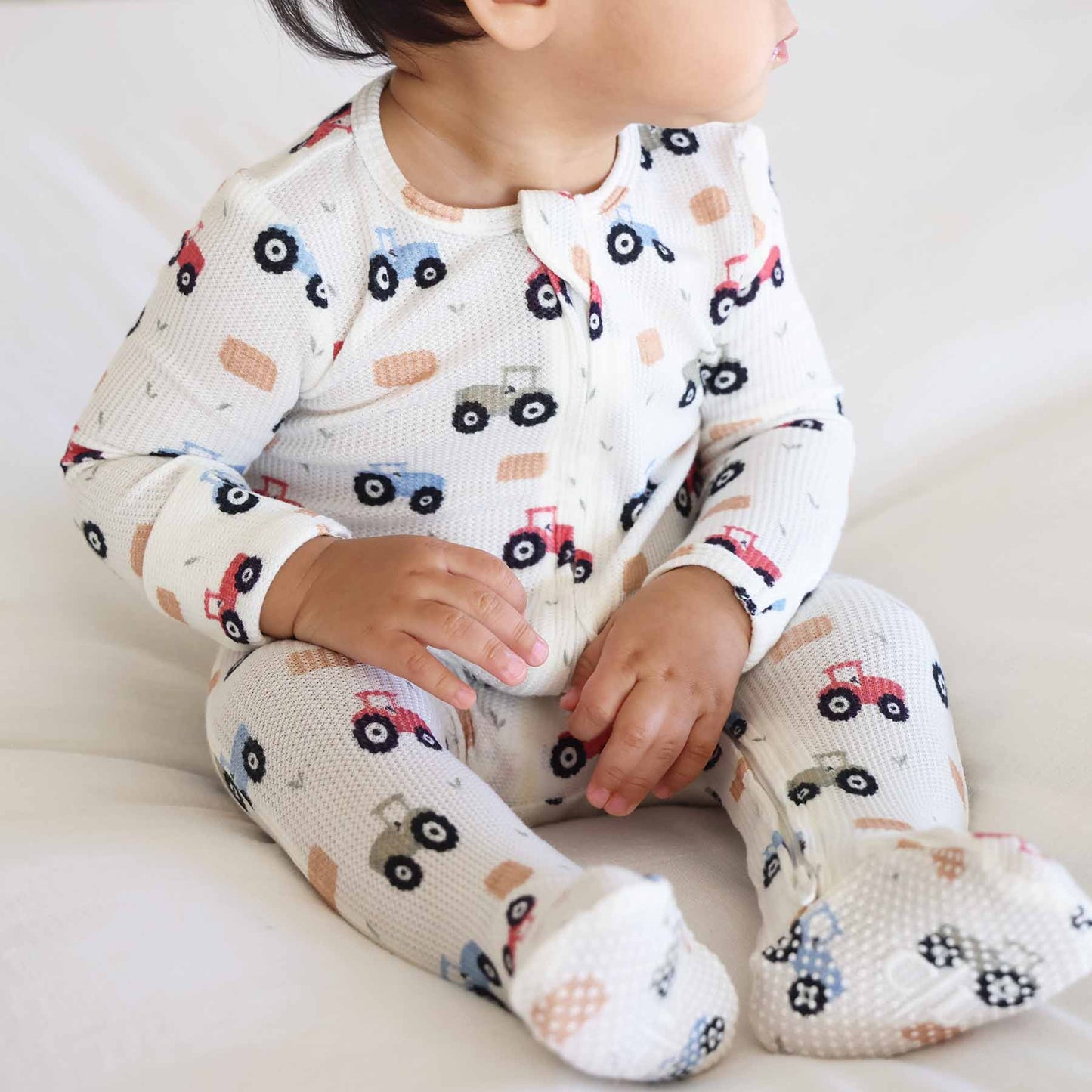 Little Farmer Bamboo Waffle Zipper Footie: Newborn