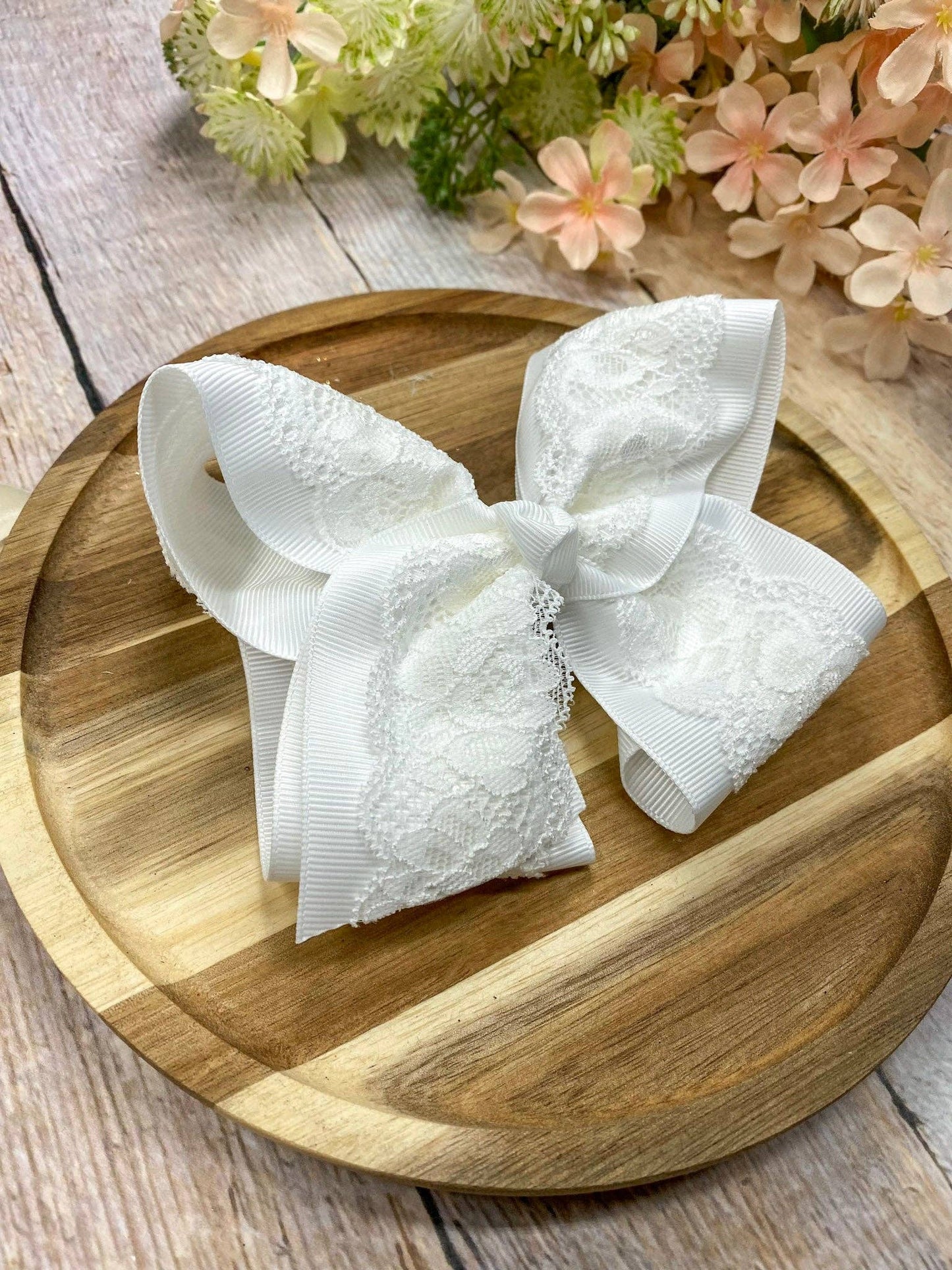 Chantilly Lace Classic Hair Bow: White